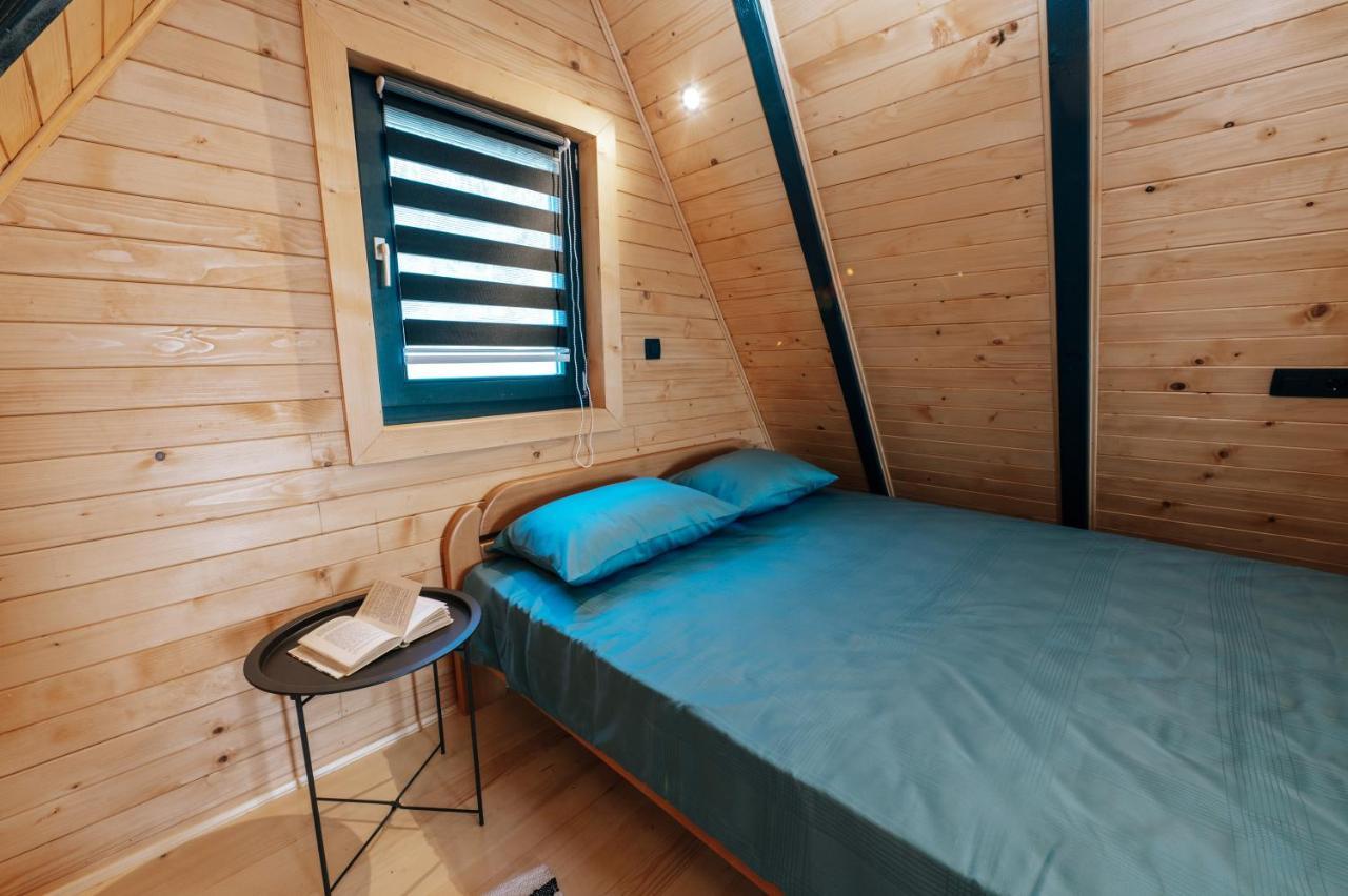 Lake House Beliz 리브노 외부 사진