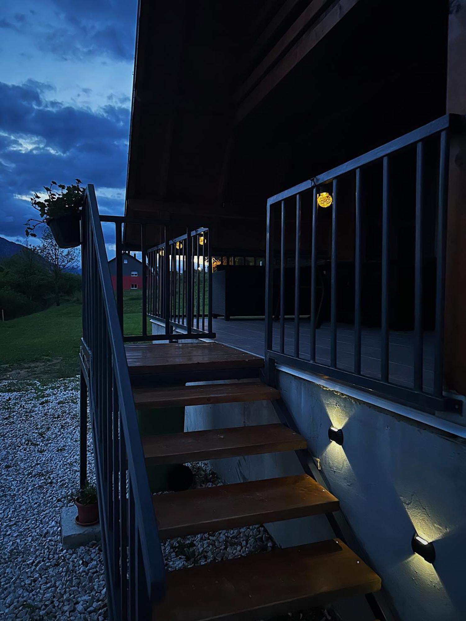 Lake House Beliz 리브노 외부 사진